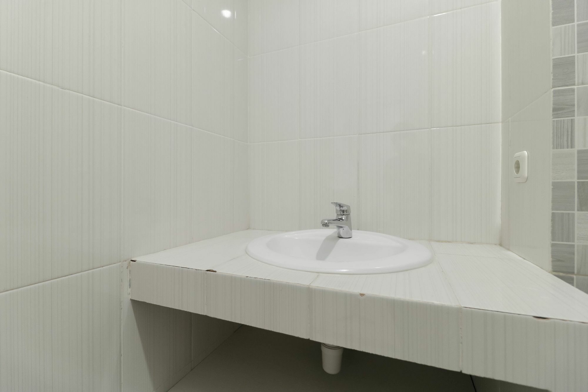 Reddoorz Plus @ Setiabudi Barat Cakarta Dış mekan fotoğraf